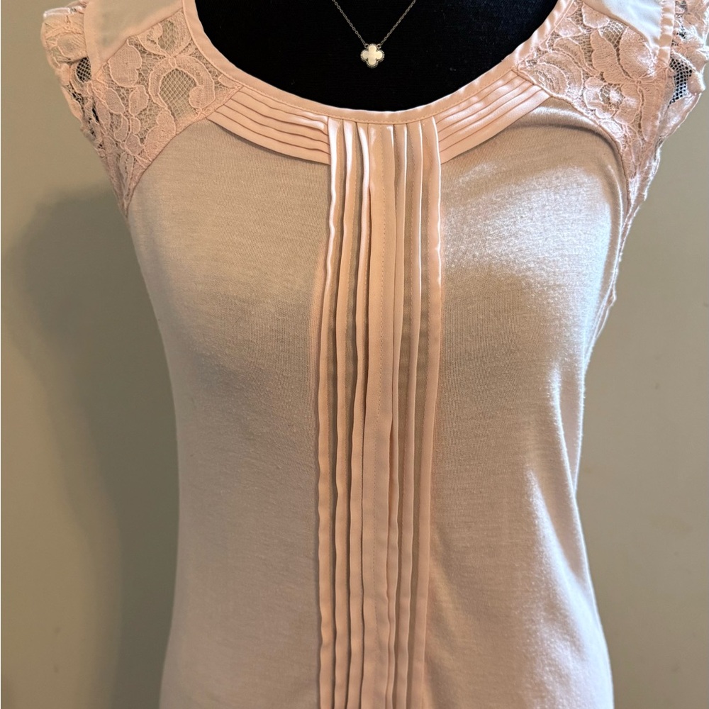 Lace Shoulder Pleated Front Women’s Top — Blush Pink